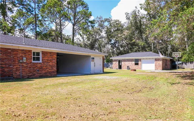 $385,000 | 2026 Ellis Lane, Blackshear, GA 31516