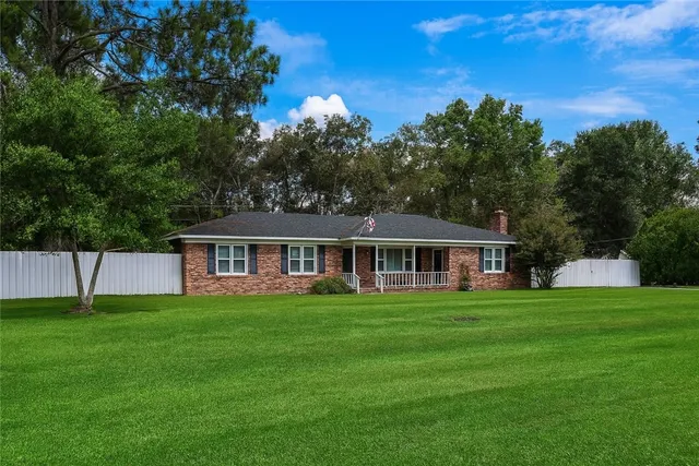 $385,000 | 2026 Ellis Lane, Blackshear, GA 31516