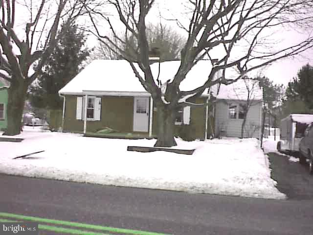 111 Chestnut Street Lititz, PA 17543 - Photo 1 of 6
