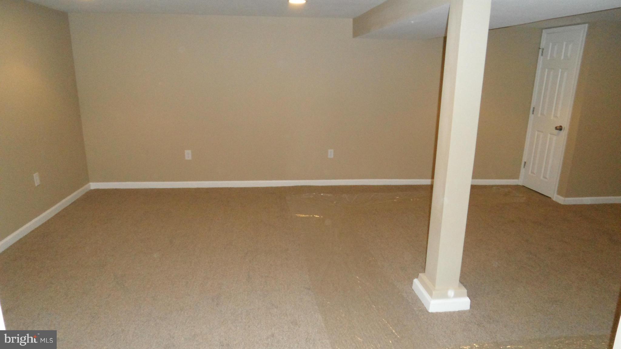3606 Florida Road Baltimore, MD 21244 - Photo 22 of 29 Lower Level Rec Room