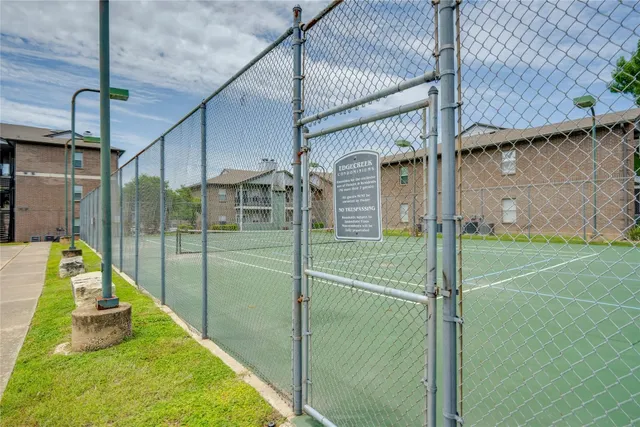 $950 | 12166 Metric Boulevard, Unit 129, Austin, TX 78758
