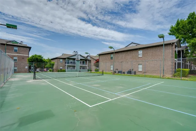 $950 | 12166 Metric Boulevard, Unit 129, Austin, TX 78758