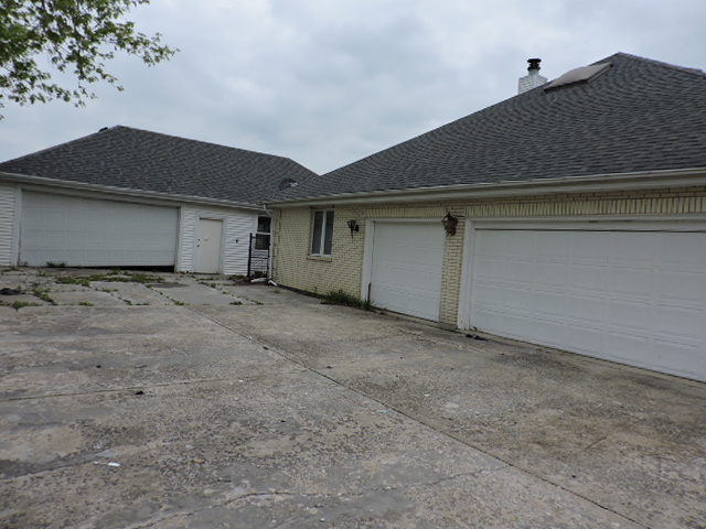 2958 Timberline Court Crete, IL 60417 - Photo 4 of 27