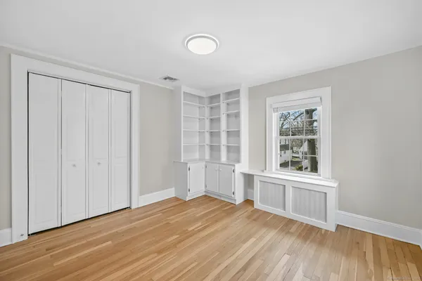$8,250 | 15 Richmond Drive, Greenwich, CT 06870