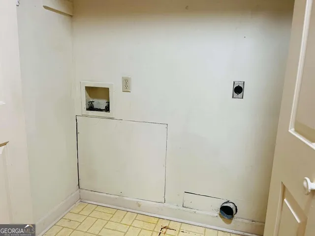 $895 | 207 Harwell Avenue, Unit A2, LaGrange, GA 30240