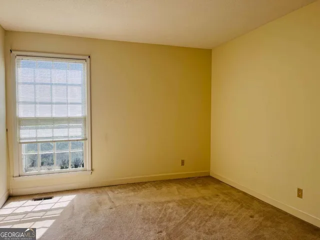 $895 | 207 Harwell Avenue, Unit A2, LaGrange, GA 30240