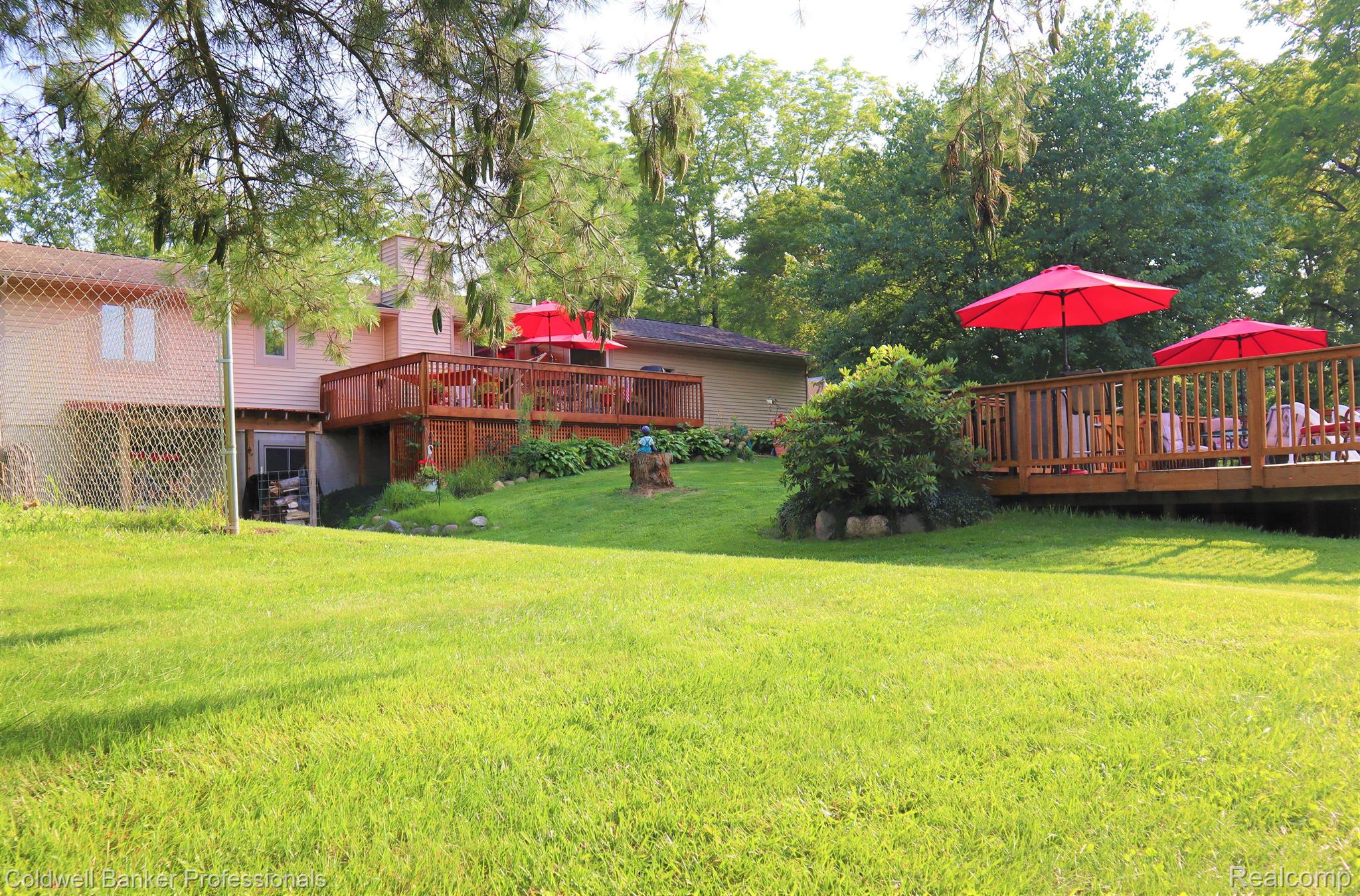 8489 Hogan Road Fenton, MI 48430 - Photo 55 of 61 Gallery Image 55