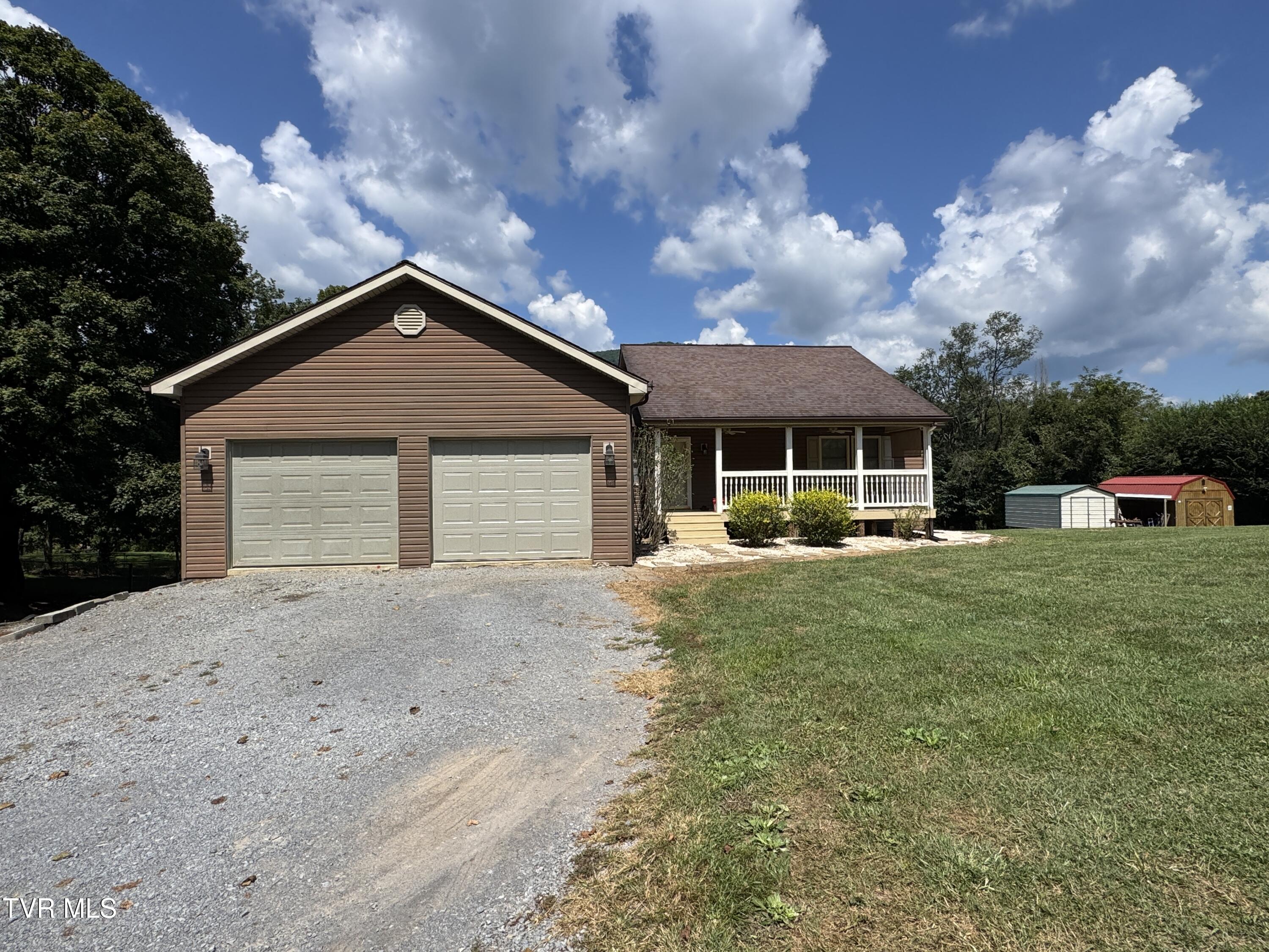 207 Deep Springs Road Dryden, VA 24243 - Photo 41 of 43 FRONT VIEW WITH GARAGE