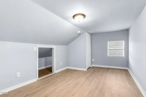 a bathroom with a toilet