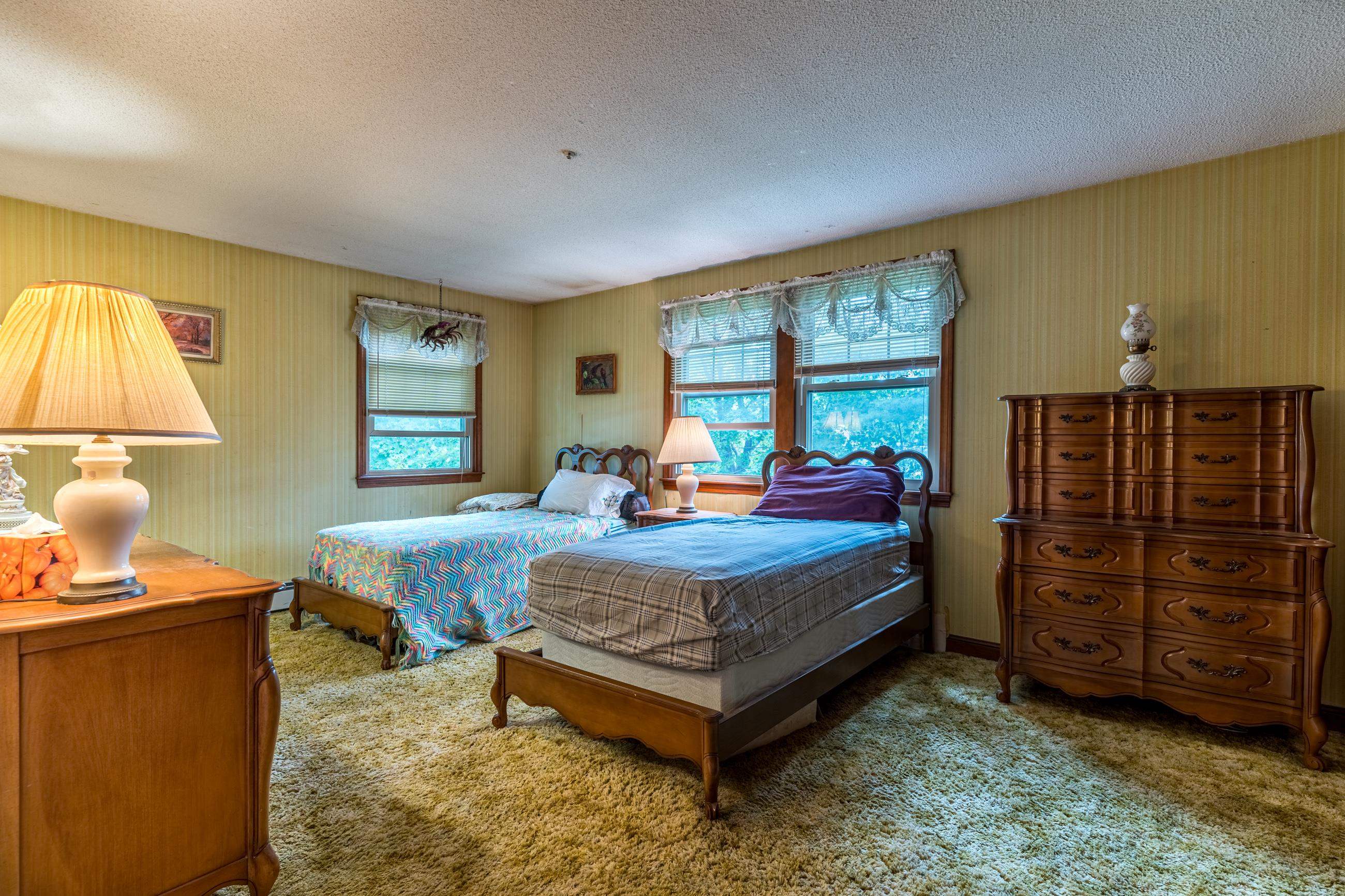 12 Seavey Street Hampton, NH 03842 - Photo 14 of 36
