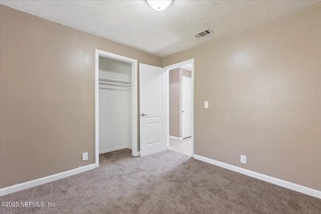 a view of utility room