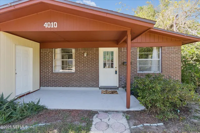 $269,000 | 4010 Packard Drive, Jacksonville, FL 32246
