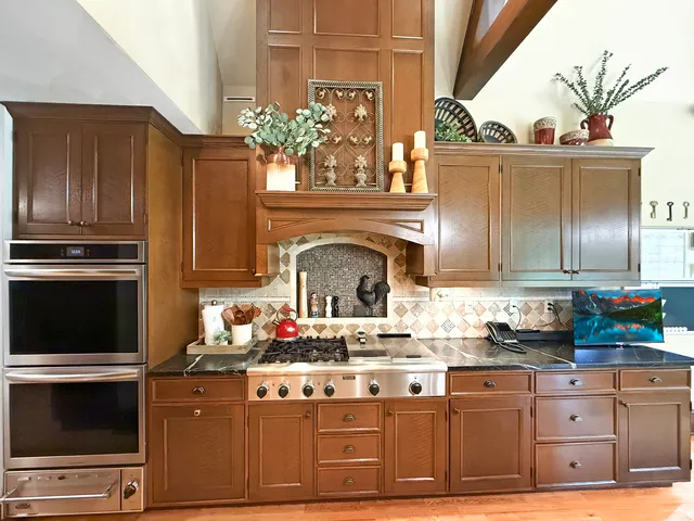 $2,650,000 | 2407 West Galena Avenue, Freeport, IL 61032