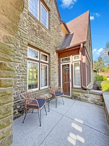 $2,650,000 | 2407 West Galena Avenue, Freeport, IL 61032