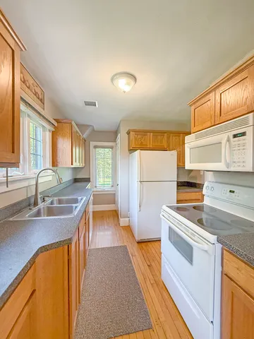 $2,650,000 | 2407 West Galena Avenue, Freeport, IL 61032