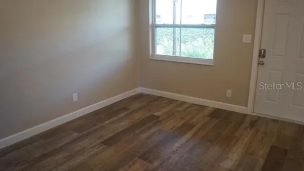 $1,450 | 520 70th Street North, St. Petersburg, FL 33710