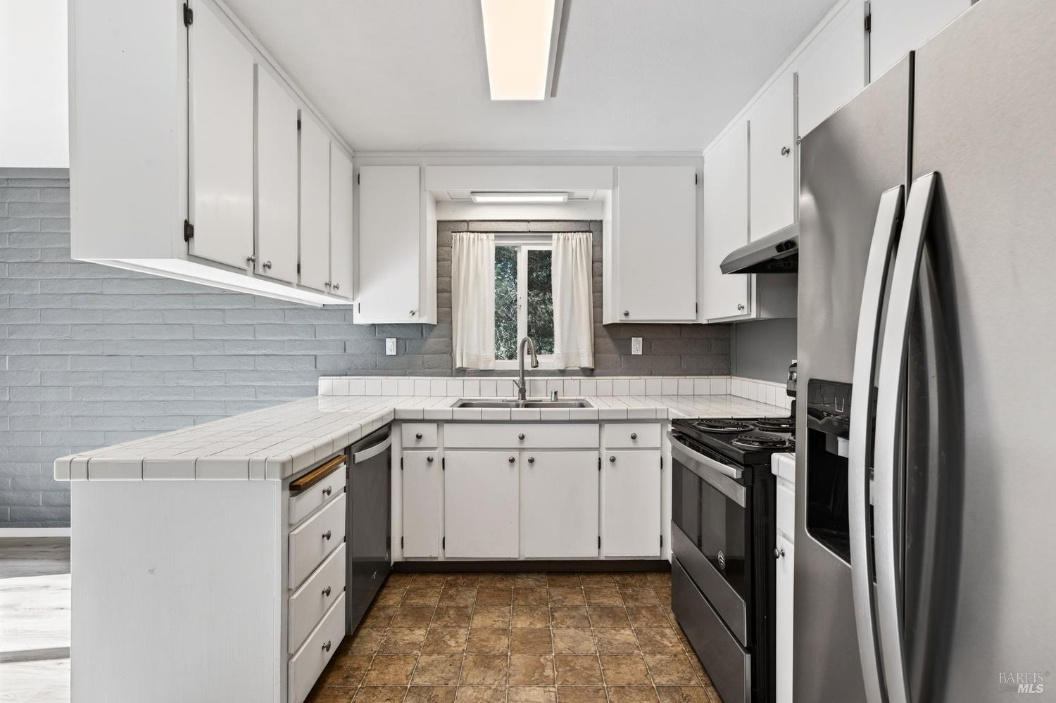 19680 Powder Horn Road Hidden Valley Lake, CA 95467 - Photo 12 of 28