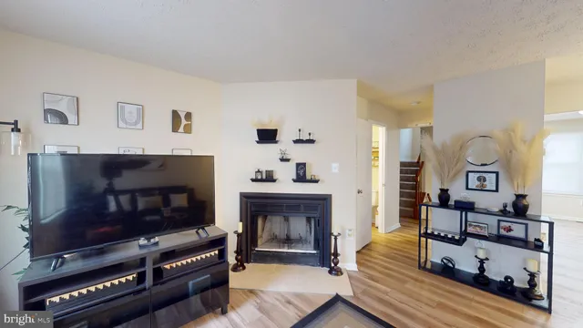 $315,000 | 15 Oakside Lane, Indian Head, MD 20640