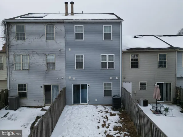 $315,000 | 15 Oakside Lane, Indian Head, MD 20640