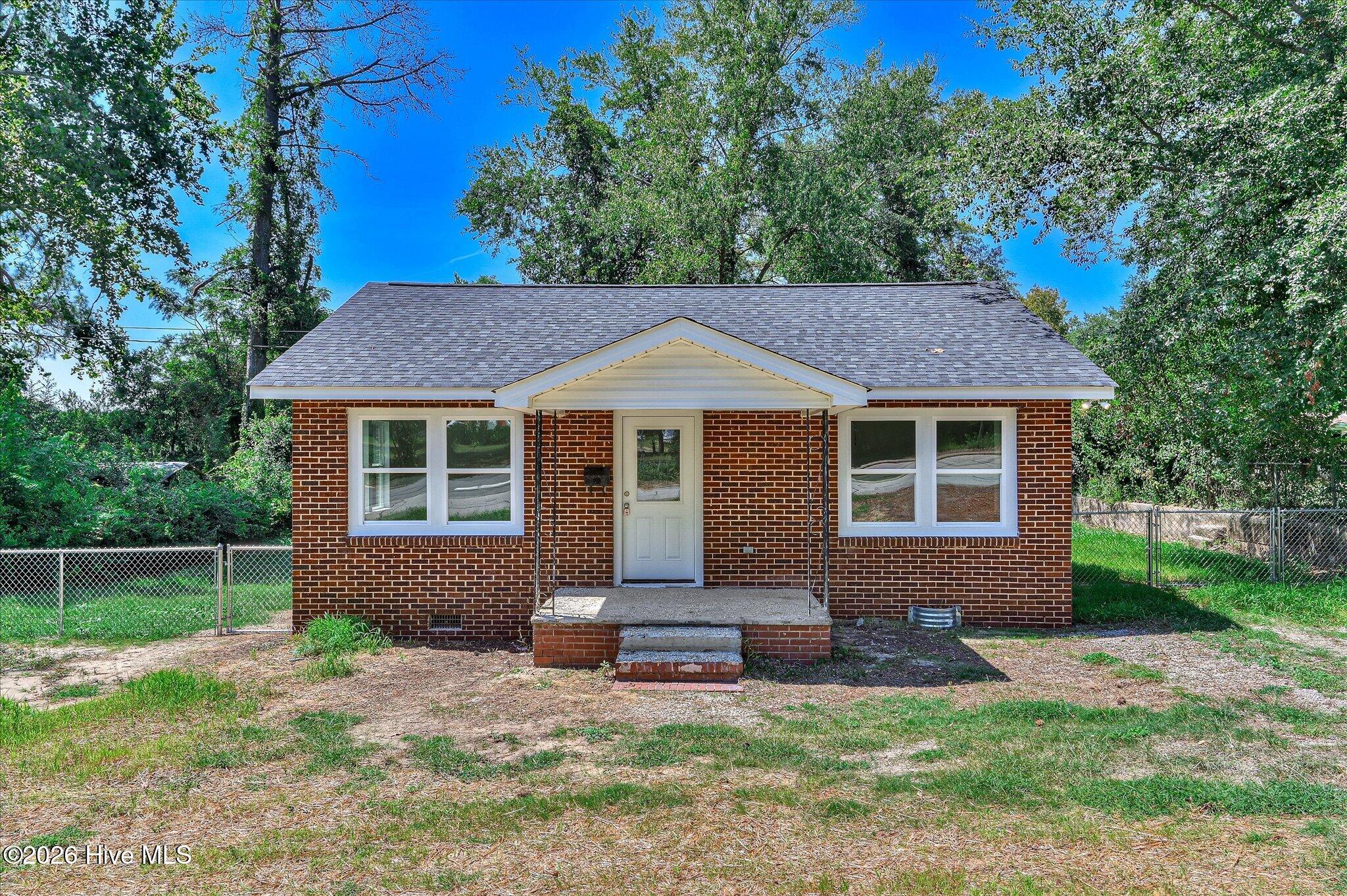 3007 Vaucluse Road Aiken, SC 29801 - Photo 1 of 23 Gallery Image 1