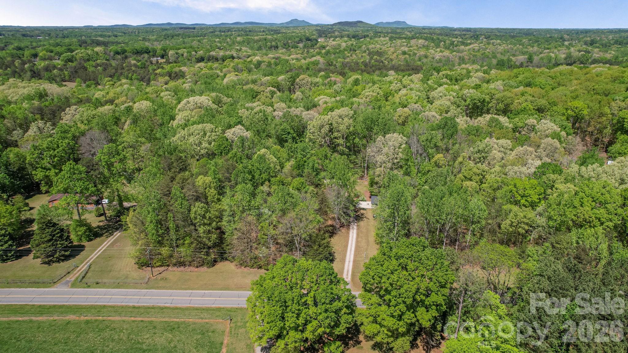 2056 Lawrence Road Clover, SC 29710 - Photo 33 of 38
