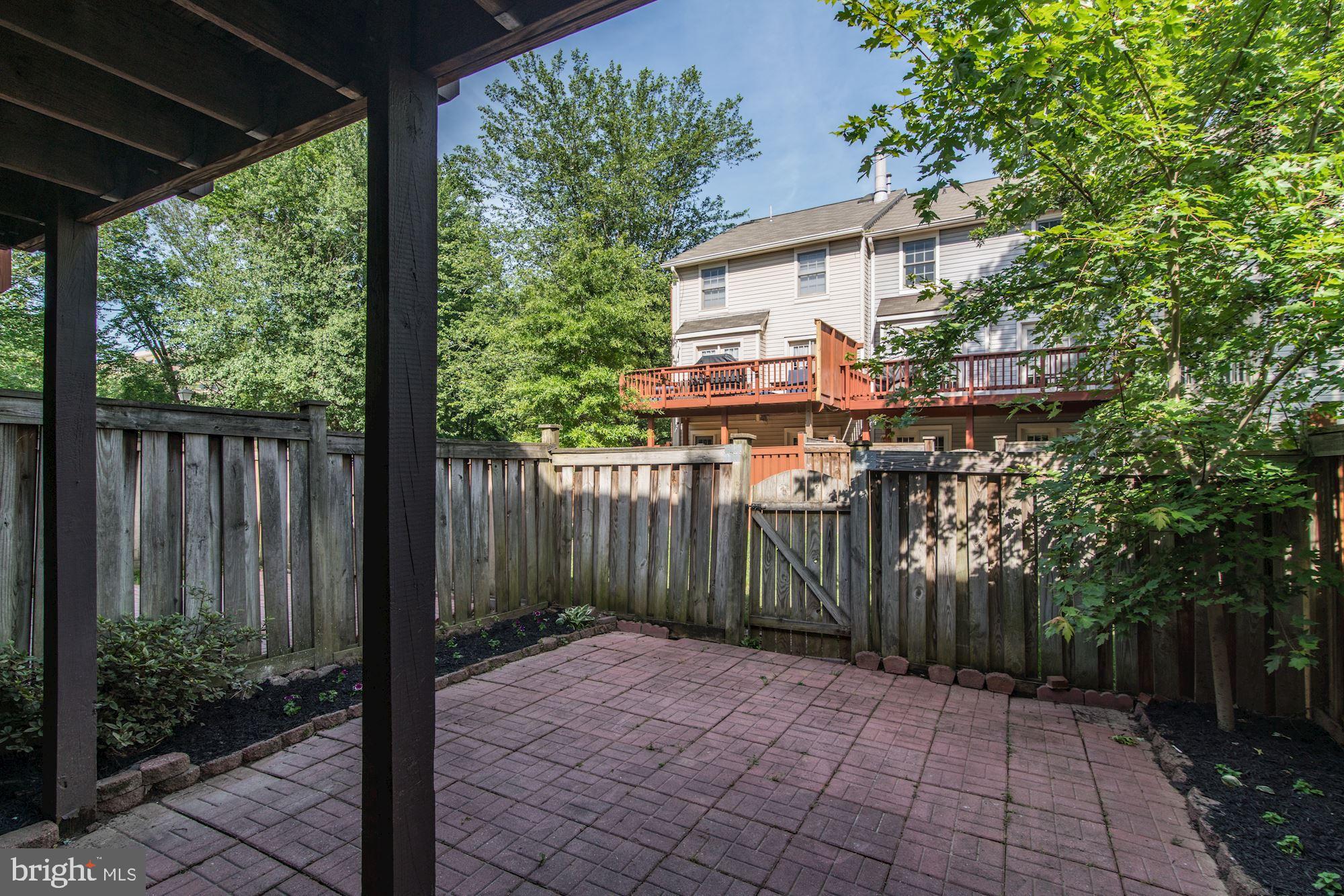 3968 Valley Ridge Drive Fairfax, VA 22033 - Photo 33 of 41 Backyard 1