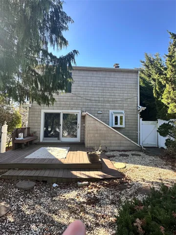 $825,000 | 122 Finucane Place, Woodmere, NY 11598