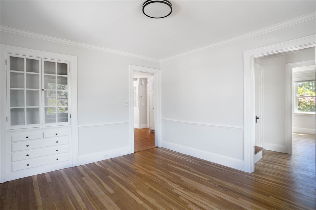 198 Cedar Street Dedham, MA 02026 - Photo 14 of 42