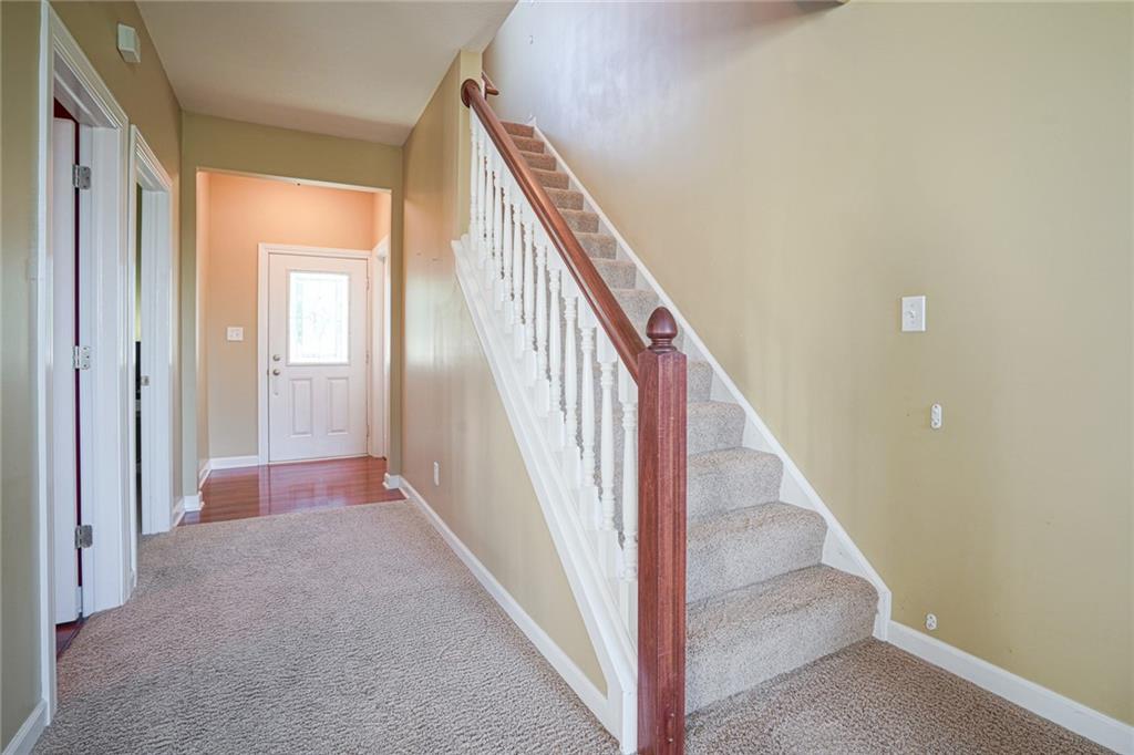 11153 Schoolhouse Road Fishers, IN 46037 - Photo 5 of 59 Gallery Image 5
