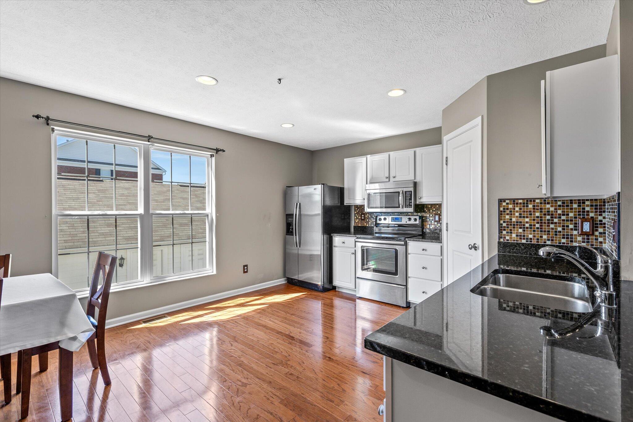 2666 Old Rosebud Road Lexington, KY 40509 - Photo 8 of 25 06-IMG_8043