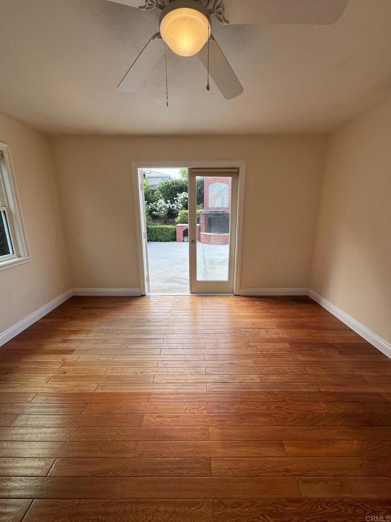 697 Ocean View Avenue Encinitas, CA 92024 - Photo 27 of 43