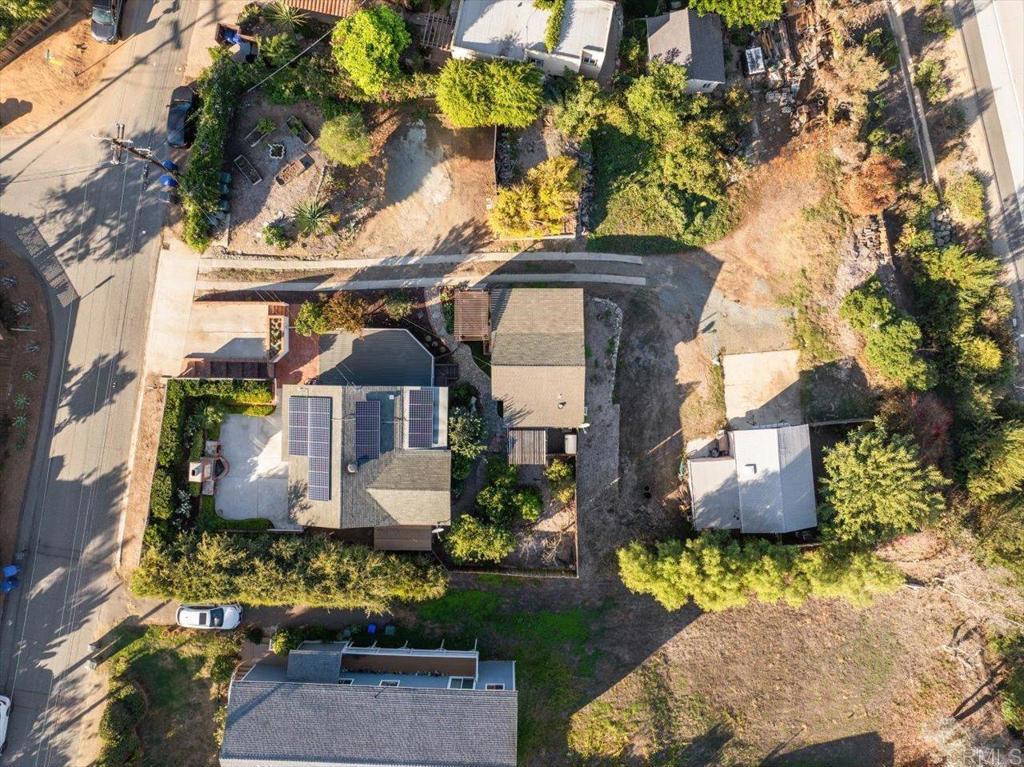 697 Ocean View Avenue Encinitas, CA 92024 - Photo 5 of 41 front view of a house with a yard