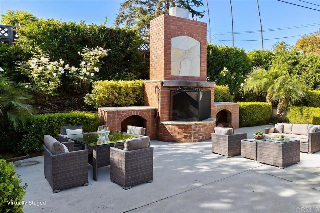 697 Ocean View Avenue Encinitas, CA 92024 - Photo 8 of 43 virtually staged