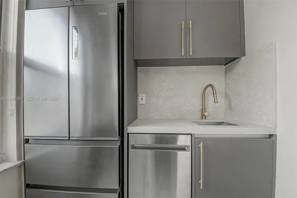 $2,600 | 694 Northeast 76th Street, Unit 6, Miami, FL 33138