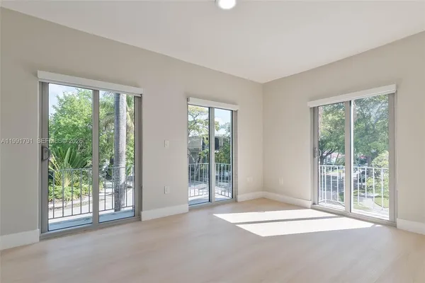 $2,600 | 694 Northeast 76th Street, Unit 6, Miami, FL 33138