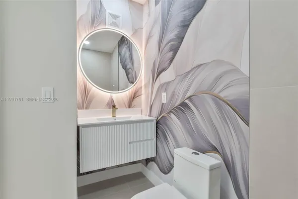 $2,600 | 694 Northeast 76th Street, Unit 6, Miami, FL 33138