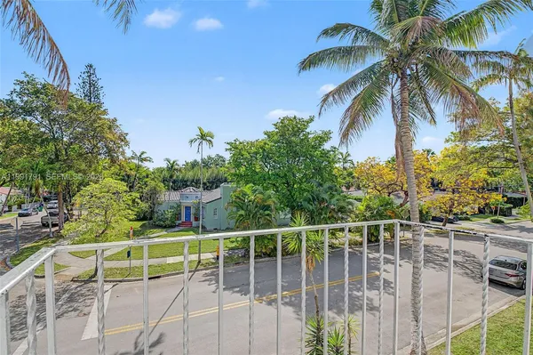 $2,600 | 694 Northeast 76th Street, Unit 6, Miami, FL 33138