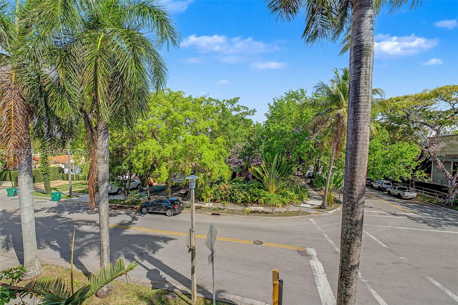 694 Northeast 76th Street, Unit 6 Miami, FL 33138 - Photo 27 of 35 a view of yard