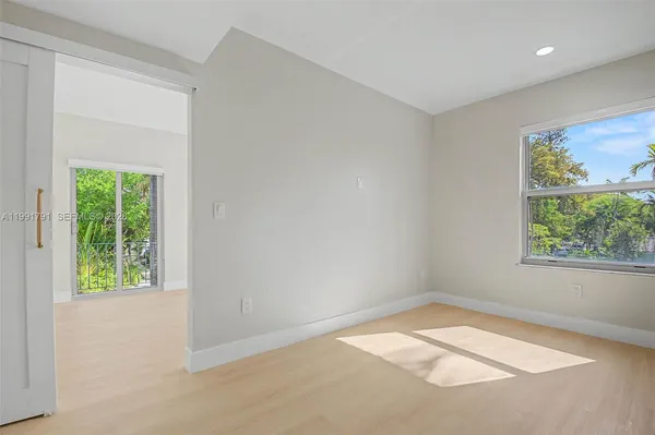 $2,600 | 694 Northeast 76th Street, Unit 6, Miami, FL 33138