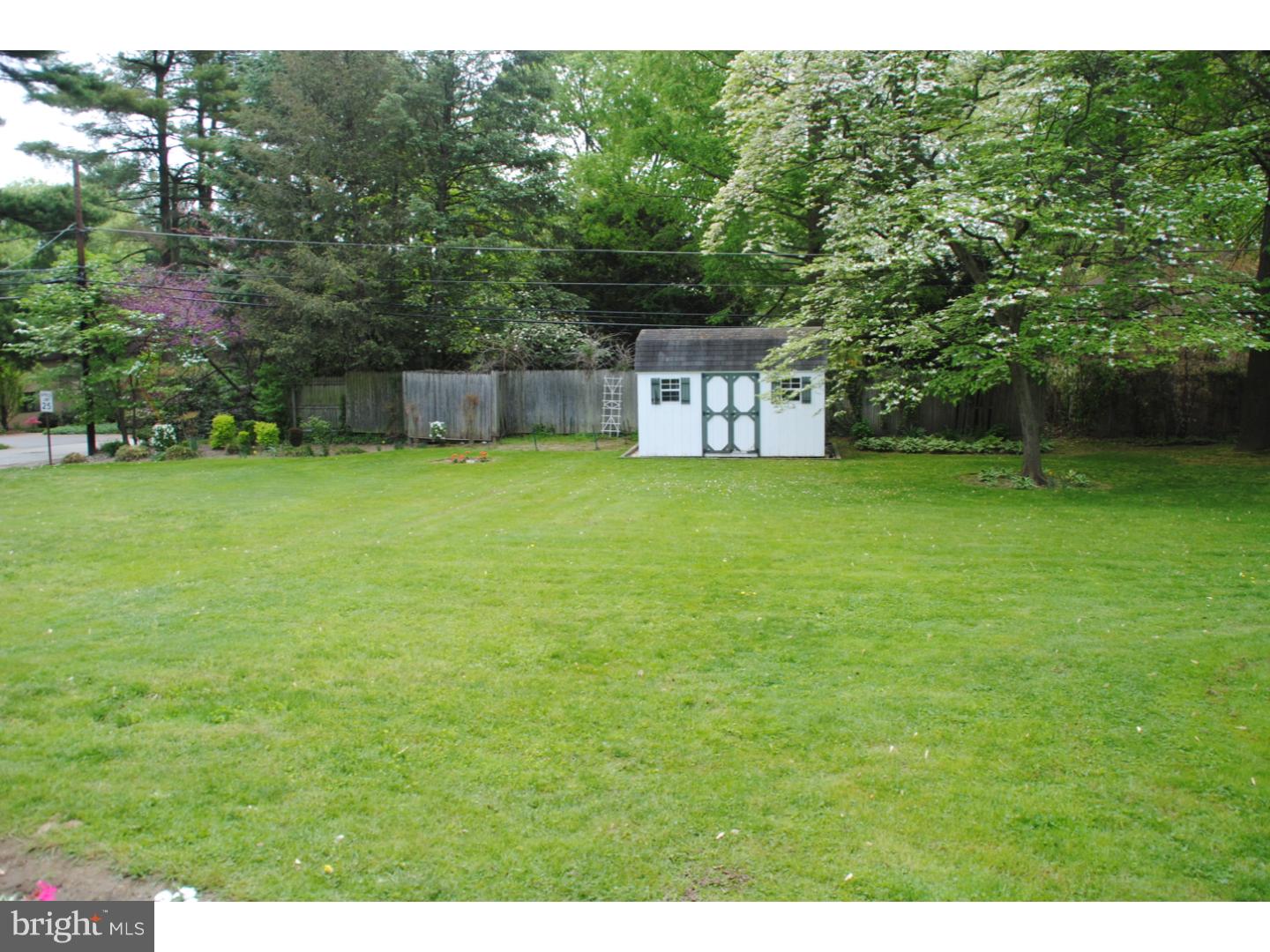 212 Brookhaven Road Wallingford, PA 19086 - Photo 5 of 25