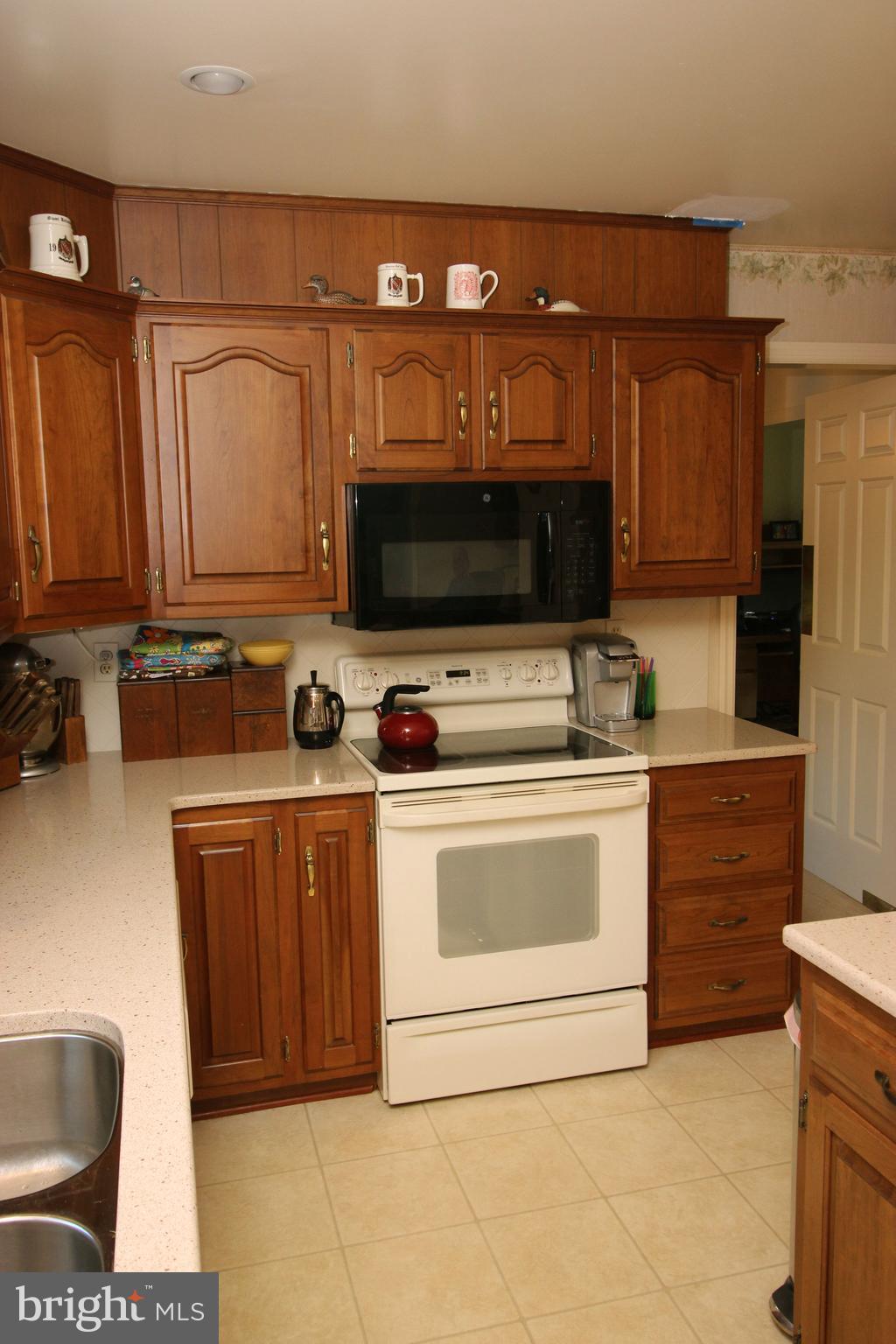 14 Bennington Circle Lititz, PA 17543 - Photo 11 of 36
