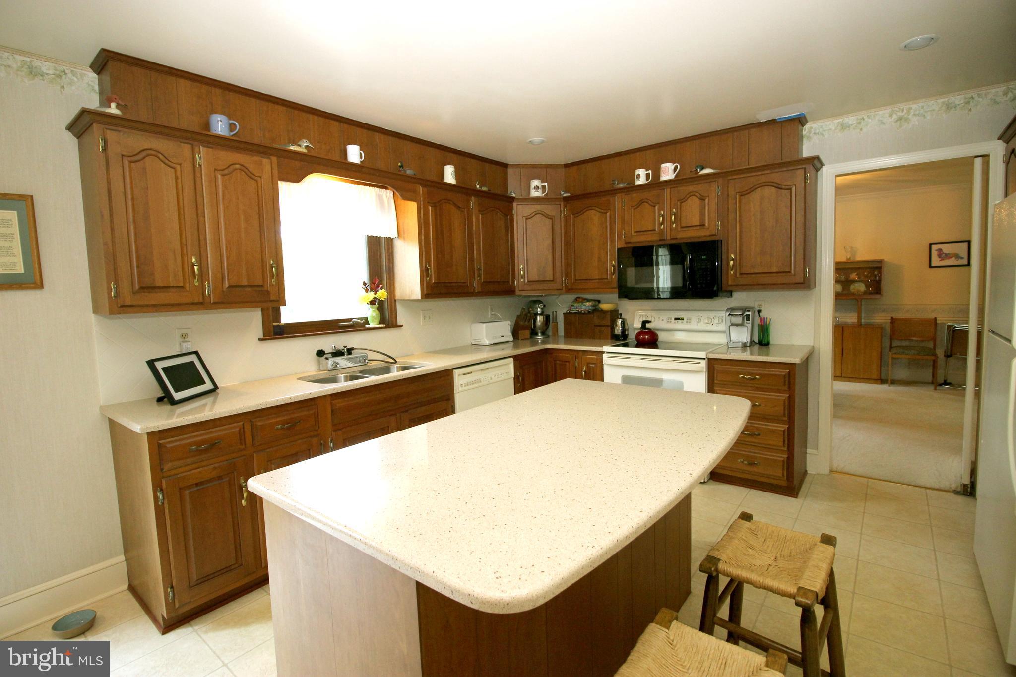 14 Bennington Circle Lititz, PA 17543 - Photo 9 of 36