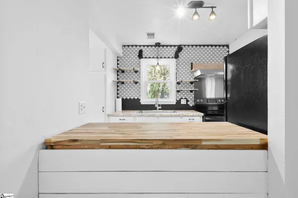 $249,000 | 107 Corkwood Drive, Simpsonville, SC 29680