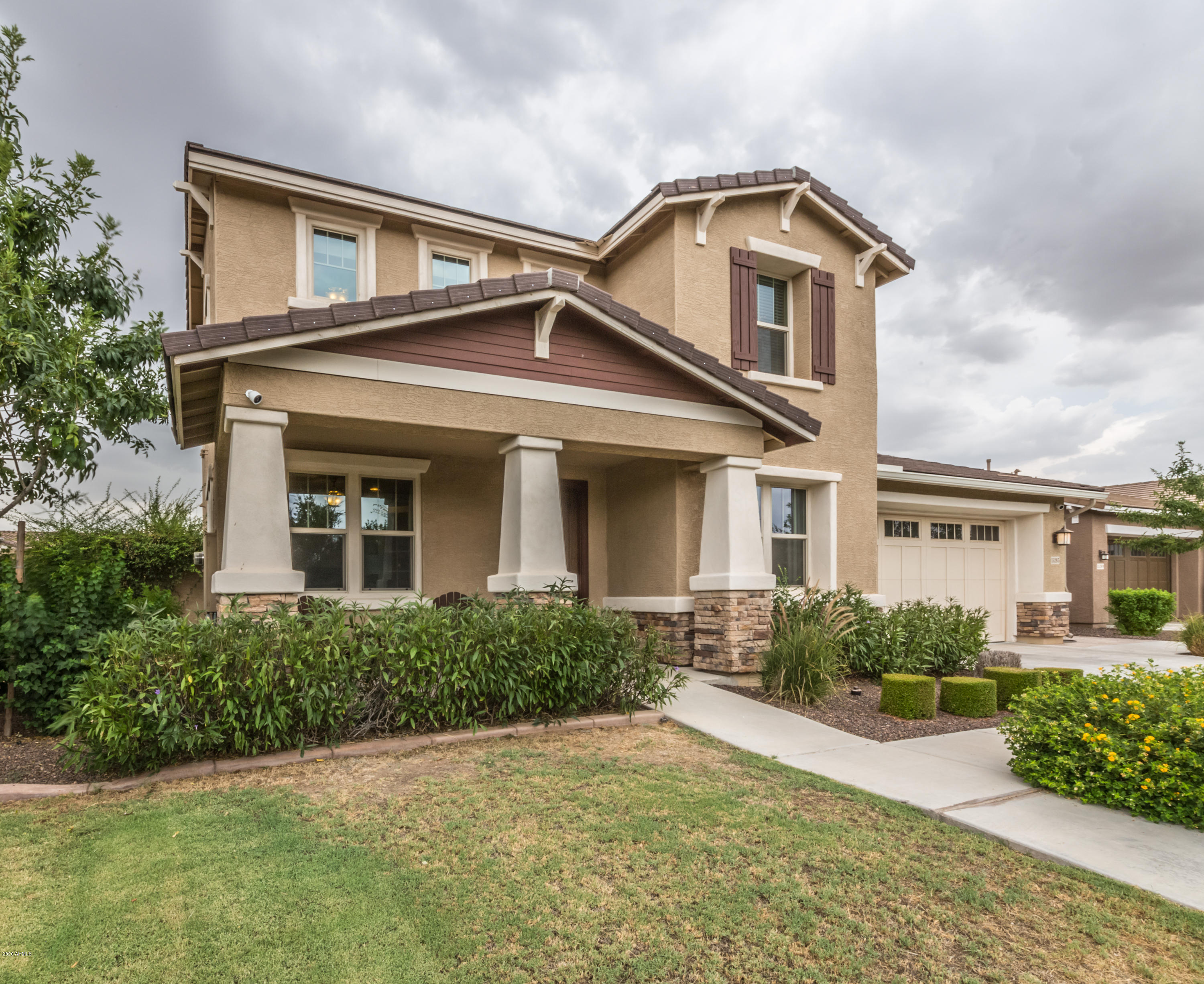15283 West Charter Oak Road Surprise, AZ 85379 - Photo 2 of 33 Front2