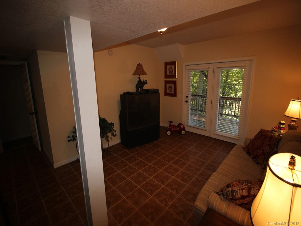 57 Pinnacle Road Burnsville, NC 28714 - Photo 25 of 36 Gallery Image 25