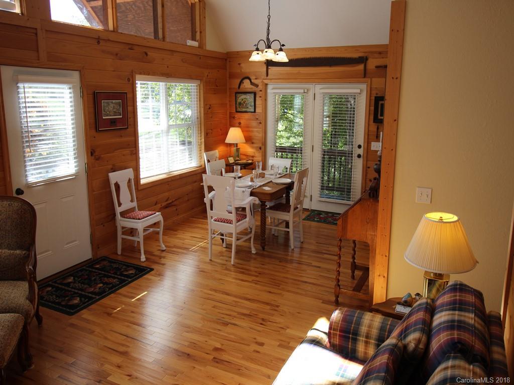 57 Pinnacle Road Burnsville, NC 28714 - Photo 10 of 36 Gallery Image 10
