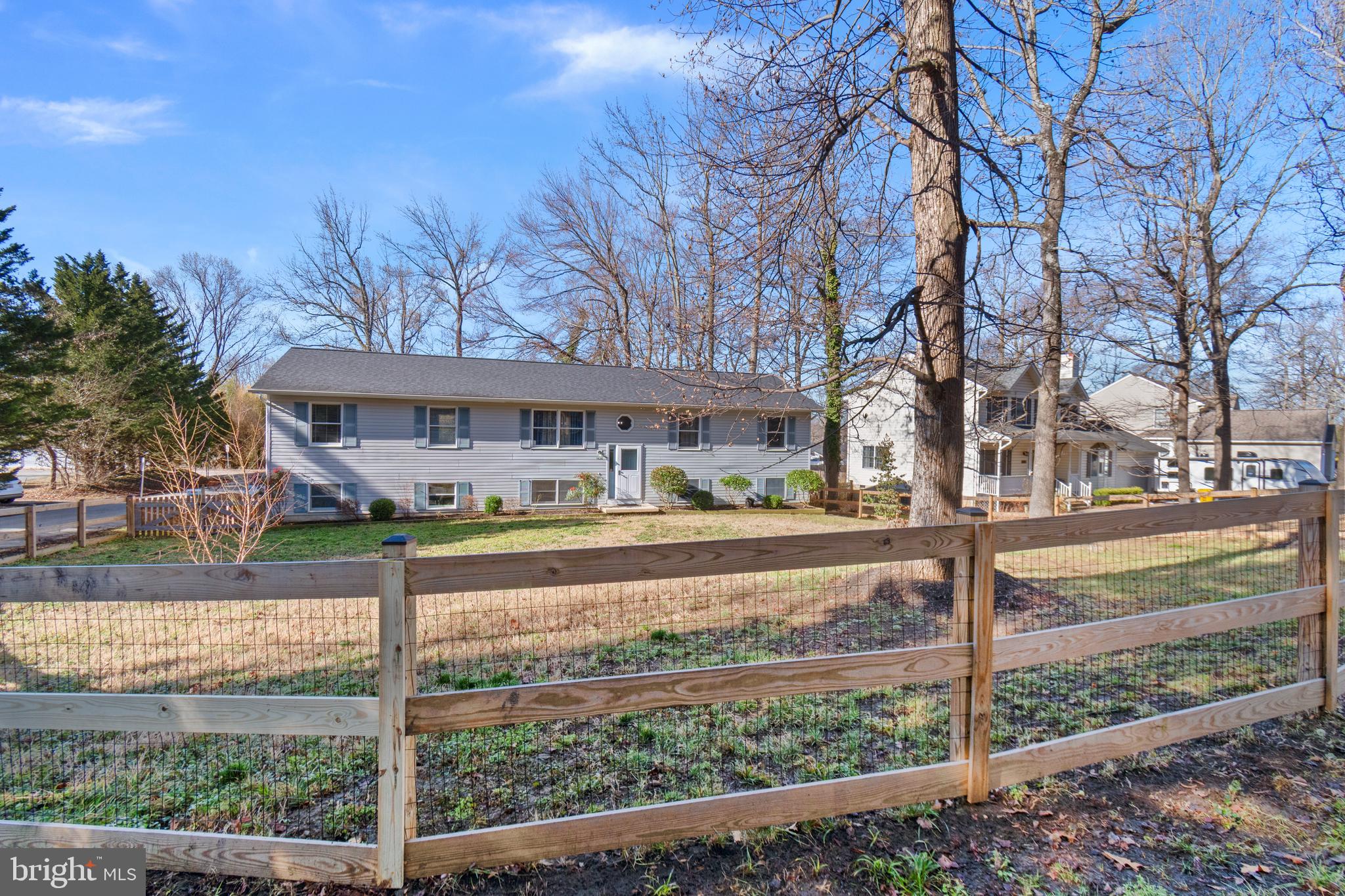 1436 Oak Bluff Road Edgewater, MD 21037 - Photo 4 of 58