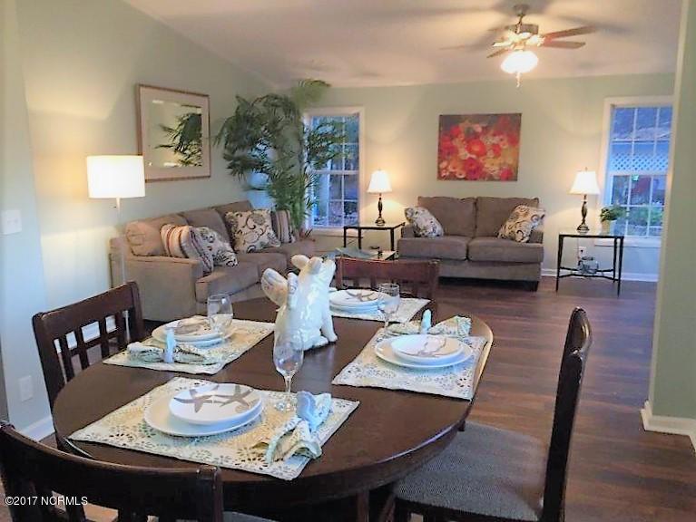 505 Deer Path Calabash, NC 28467 - Photo 12 of 33 Photo 171213 Staging - Deer Path 505 (98