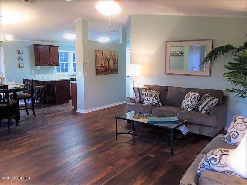 505 Deer Path Calabash, NC 28467 - Photo 13 of 33 Photo 171213 Staging - Deer Path 505 (10