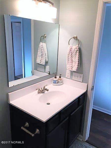 505 Deer Path Calabash, NC 28467 - Photo 17 of 33 Photo 171213 Staging - Deer Path 505 (23